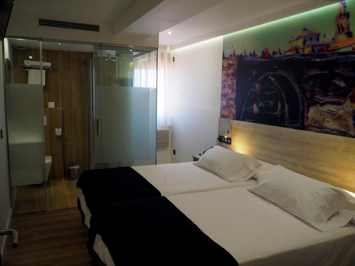 Hostal Don Suero De Quinones Hospital de Órbigo Екстериор снимка
